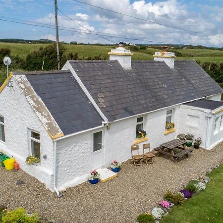 Yellow Cottage, Doolin Knockfin Cross Roads 외부 사진